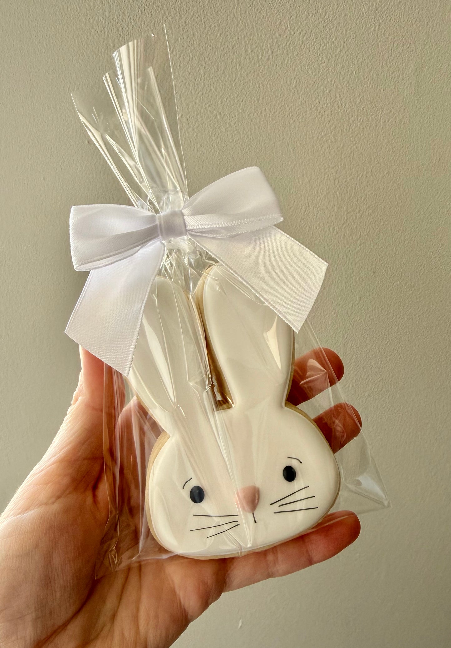 Single Bunny Cookie